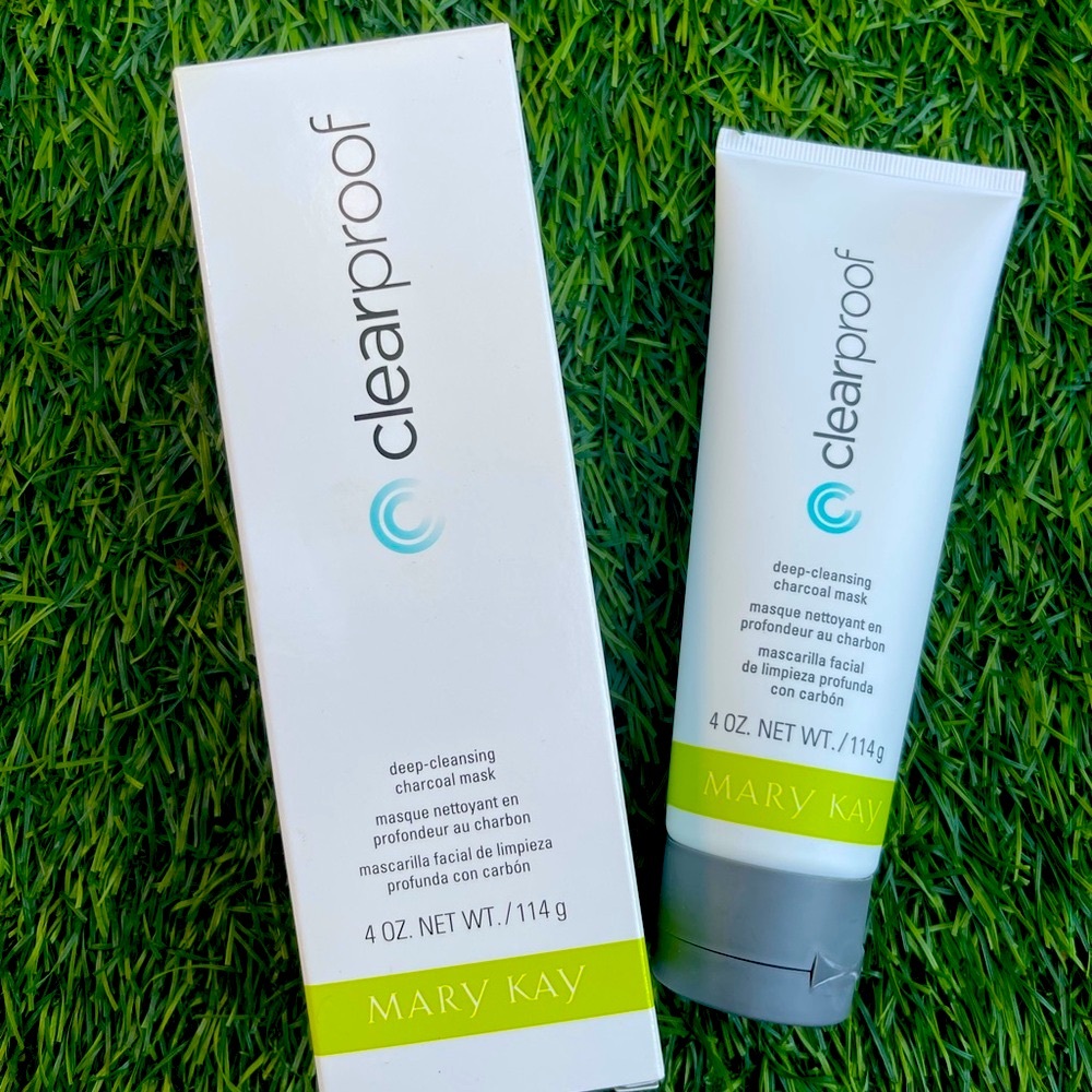 Mary Kay Clear Proof Skincare Mask White and Green